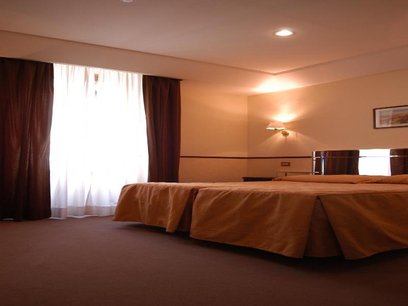 Hotel Garda Roma Esterno foto