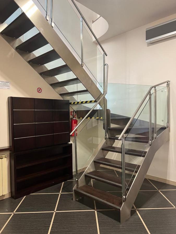Hotel Garda Roma Esterno foto