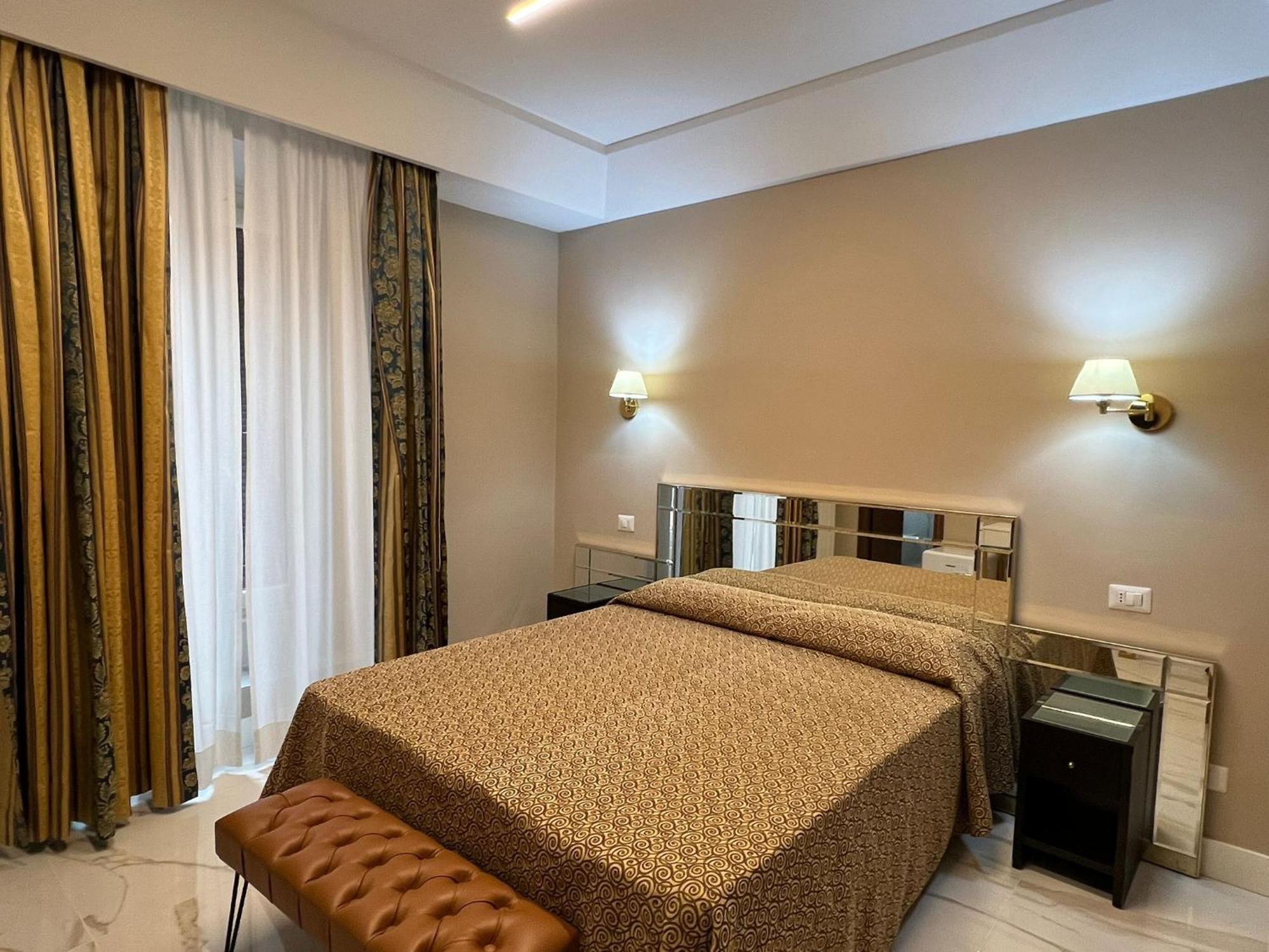 Hotel Garda Roma Esterno foto