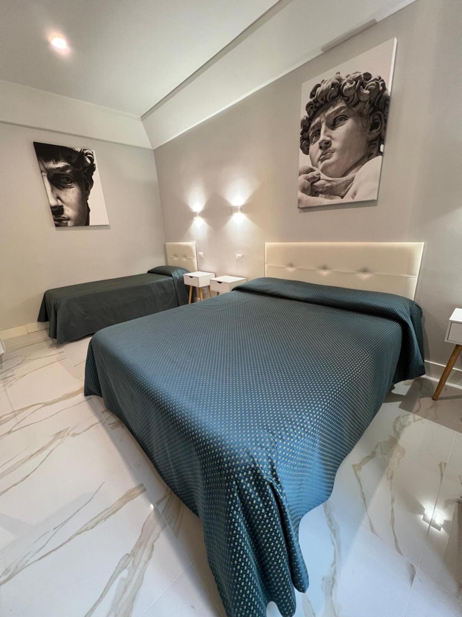 Hotel Garda Roma Esterno foto