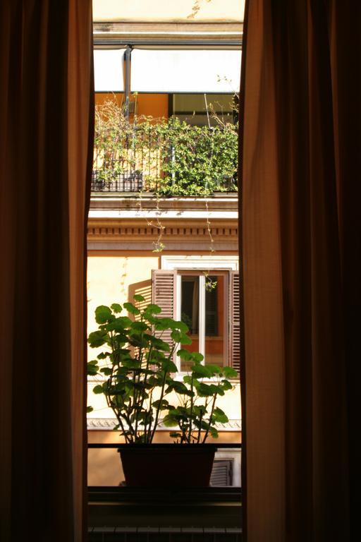 Hotel Garda Roma Esterno foto