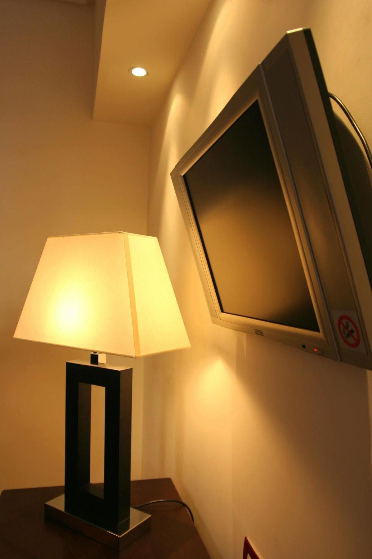 Hotel Garda Roma Esterno foto